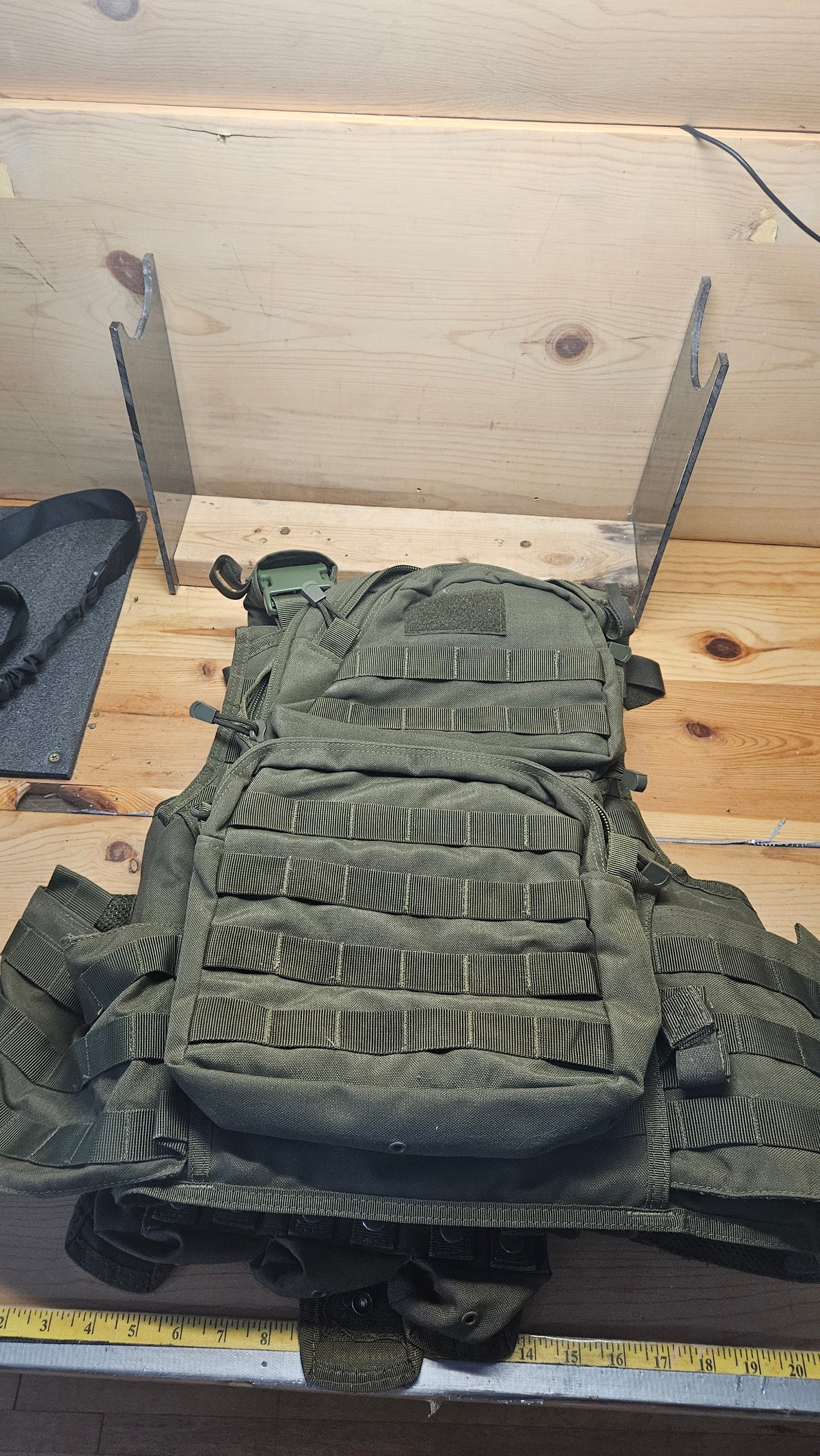 M Condor plate carrier OD green w/ backpack w/ m4 pouch